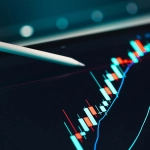 Стратегический анализ экономических условий и цифровая трансформация